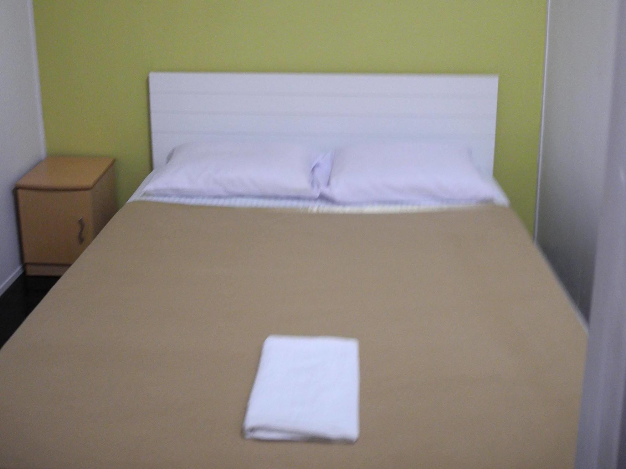 Voyage Cottage Lodge Malacca Exteriör bild