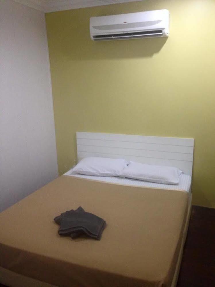 Voyage Cottage Lodge Malacca Exteriör bild