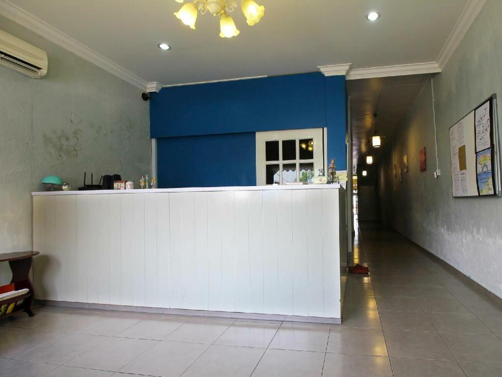 Voyage Cottage Lodge Malacca Exteriör bild